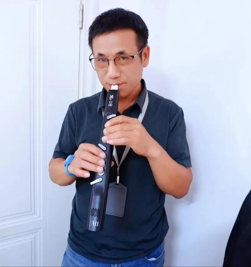 electonic sax electonic sax